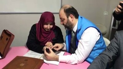 gorme engelli vatandas - 'Gören Kalpler' Kur'an-ı Kerim'i dijital kalemle okuyacak - SAKARYA  Videosu