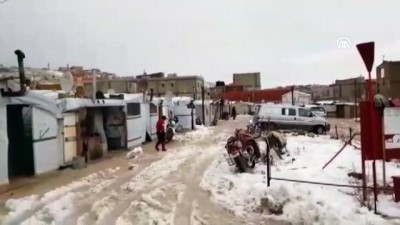 kar yagisi - Lübnan'da yaşayan Suriyeli mültecilerin kış çilesi - ARSAL Videosu