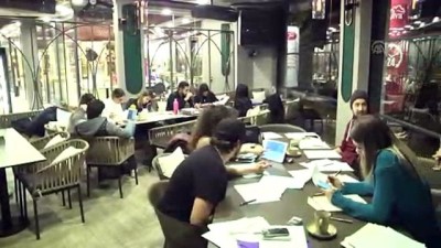 Öğrencilerin pastanede sınav mesaisi - ANKARA 