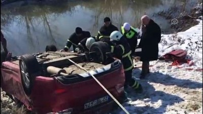 Otomobil dereye düştü: 8 ölü - TEKİRDAĞ 