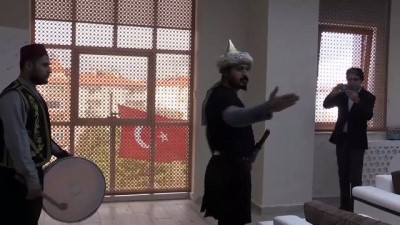 matematik dersi - Sınıflarda 'çat kapı' tarihi şahsiyetleri canlandırıyorlar - KARAMAN  Videosu