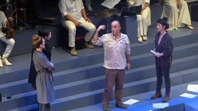 Ahmet Kaya'nın hayatı 'Hep Sonradan' oyunuyla sahneye taşındı - İSTANBUL