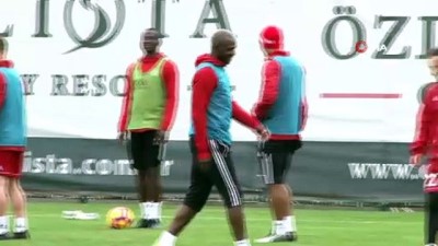  Arouna Kone: “Robinho’nun gitmesinden dolayı üzgünüm” 