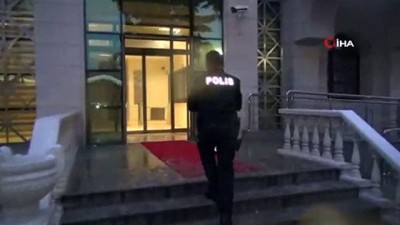  Bir tarafta vahşet, diğer tarafta şevkat 