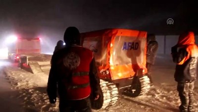 kar yagisi - GÜNCELLEME - Bingöl-Elazığ kara yolu ulaşıma kapandı  Videosu