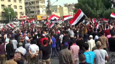 yolsuzluk - Bağdat'ta, Yeşil Bölge’ye girmeye çalışan göstericilere müdahale - BAĞDAT Videosu