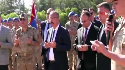 ozel hareket -  Siirt İl Jandarma Komutanlığı'nda 'askerlerin başarısı ve selameti' için kurban kesildi Videosu