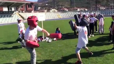 bezirganbasi - 800 çocuk geleneksel oyunları oynadı - AMASYA Videosu