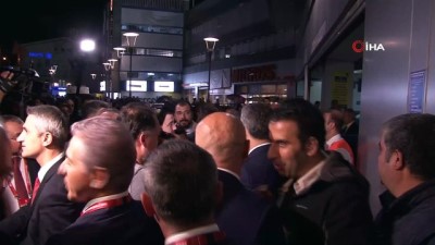 milli mac - Bakan Kasapoğlu milli maçta Videosu