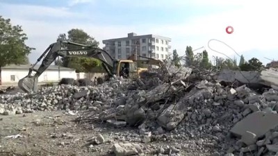 fuhus -  Tinercilerin mesken tuttuğu metruk binalar bir bir yıkıldı  Videosu