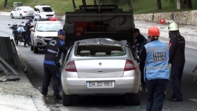 kirkoy -  Tırın üzerinde bulunan vinç otomobilin üzerine devrildi Videosu