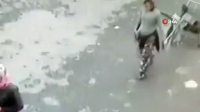 kadin hirsiz -  Kadın hırsızlar 2 bin 500 kilogramlık su deposunu böyle çaldı Videosu
