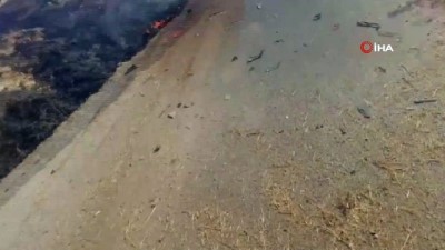 kiz cocugu -  - PKK Cerablus'ta sivil araca füzeyle saldırdı: 3 ölü  Videosu