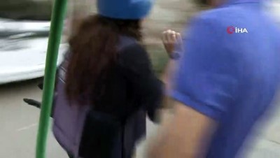 ogretmen -  İHA muhabirini darp edip telefonunu gasp eden zanlılar gözaltına alındı  Videosu
