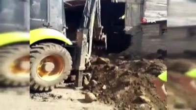 canli yayin -  Merakla izlediler ama define hayali boş çıktı  Videosu