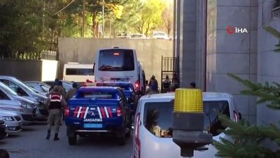 tutuklu sanik -  Tarihin en büyük uyuşturucu operasyonu zanlıları hakim karşısına çıkarıldı  Videosu