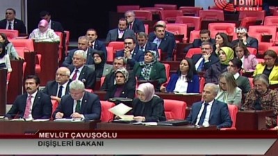 uclu zirve -  Dışişleri Bakanı Mevlüt Çavuşoğlu: 'YPG-PKK, elinde tuttuğu DEAŞ'lılara Türkiye'de terör eylemi yapmaları karşılığında harçlık verdi' Videosu