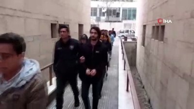 orgut propagandasi -  Terör propagandası yapan 10 şüpheliden 4’ü tutuklandı 1 çocuk ise ailesine teslim edildi Videosu