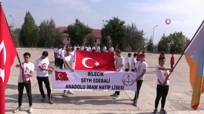 ogretmen -  Barış Pınarı Harekâtına destek veren öğrenciler gövdeleriyle ay yıldız yaptılar  Videosu