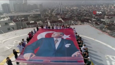 milli futbolcu -  Hastane çalışanlarından helikopter pistinde asker selamı Videosu