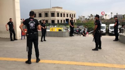 ozel harekat polisleri -  İskenderun'da uyuşturucu operasyonu: 3 tutuklama  Videosu