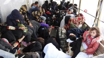 nani -  Çeşme'de 313 düzensiz göçmen yakalandı Videosu