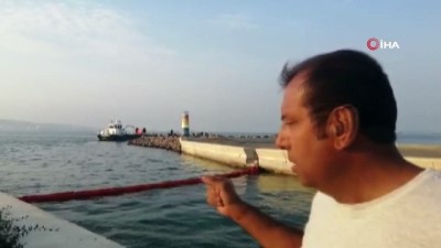 felaket -  Denizde korkutan manzara...Denize sızan petrol türevi atıklar nedeniyle balıkçı barınağına giriş ve çıkışlarda yasaklandı Videosu