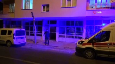 cilingir -  Polis kapıyı açtırdı, iki genç evde ölü bulundu Videosu