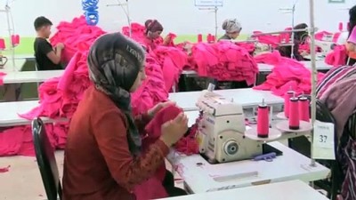 tekstil malzemesi - Arkadaşlarını örnek aldı memleketinde patron oldu - SİİRT  Videosu