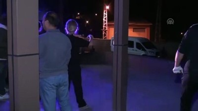 guvenlik gorevlisi - Askeri aracın geçişi sırasında patlama - KARS Videosu