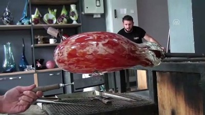 yuksek ates - Bin 200 derecelik sıcaklıkta hayal gücünü cama yansıtıyor - İSTANBUL  Videosu