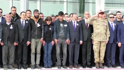 baba ocagi -  Barış Pınarı Harekatı şehidinin naaşı baba ocağı Kars’a getirildi  Videosu