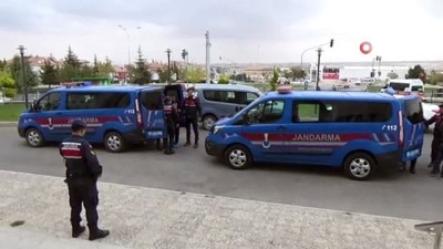 tas ocagi -  Karaman’da taş ocağından hırsızlık yaptıkları ileri sürülen 4 zanlı Konya’da yakalandı Videosu
