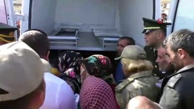 koy mezarligi -  Karslı şehit gözyaşları arşında toprağa verildi Videosu