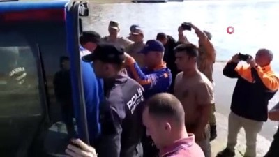 dalgic polis -  TSK'nın özel ekibi 'ROV' cihazı ile muhtarın cesedine ulaştı Videosu