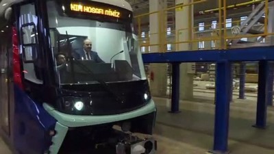 yerli tramvay - Varank: 'Bakanlık olarak sanayi ve teknoloji hamlemizde Bursa'ya çok önem veriyoruz' - BURSA Videosu