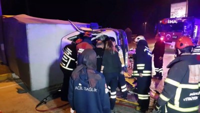 elektrik diregi -  Zincirleme kazada 1 kişi öldü 4 kişi yaralandı  Videosu