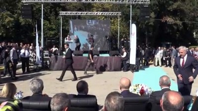 sparta - Bakan Turhan: 'Şehirlerimizi demir yoluyla birbirine bağladığımız gibi kıtaları da bağladık' - ISPARTA  Videosu