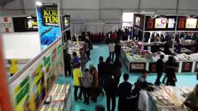 kitap fuari -  Elazığ’da 'Kitap Fuarı' yoğun katılımla açıldı Videosu