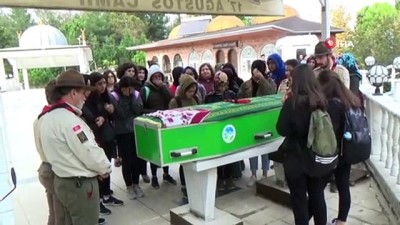 lise ogrencisi -  Kazada ölen lise öğrencisi son yolcuğuna uğurlandı Videosu