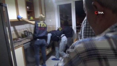 teror operasyonu -  Mersin'de terör operasyonu: 4 gözaltı Videosu