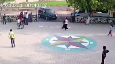 ogrenci velisi -  Öğretmeni darp eden zanlılar tutuklandı  Videosu