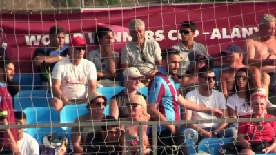 ceyrek final - Plaj futbolu: Dünya Şampiyon Kulüpler Kupası - ANTALYA Videosu