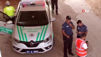 kiz cocugu -  Adana'da feci kaza: 1 ölü, 3 yaralı  Videosu