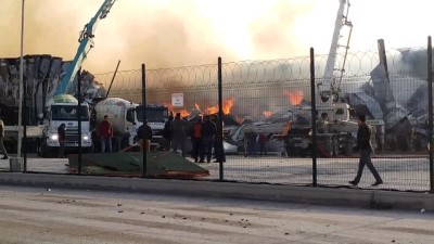 fabrika yangini - Konya'da fabrika yangını (3)  Videosu