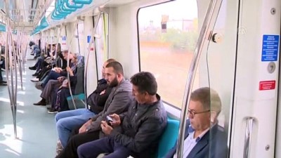 banliyo hatti - Marmaray 6 yılda 403 milyon kişi taşıdı - İSTANBUL  Videosu