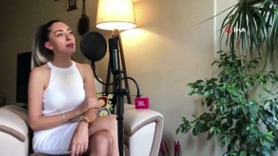 kadina karsi siddet -  Fizyoterapistten kadına şiddete karşı şarkılı mesaj  Videosu