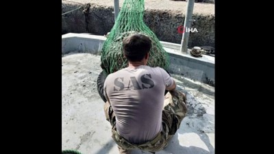  Riva’da balıkçıların bulduğu mayın SAS timi tarafından imha edildi 
