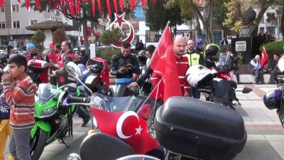 motosikletci - 29 Ekim Cumhuriyet Bayramı kutlanıyor - İSTANBUL  Videosu