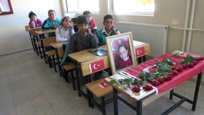 ates cemberi - Şehit öğrenciler okullarında anıldı - ŞANLIURFA  Videosu